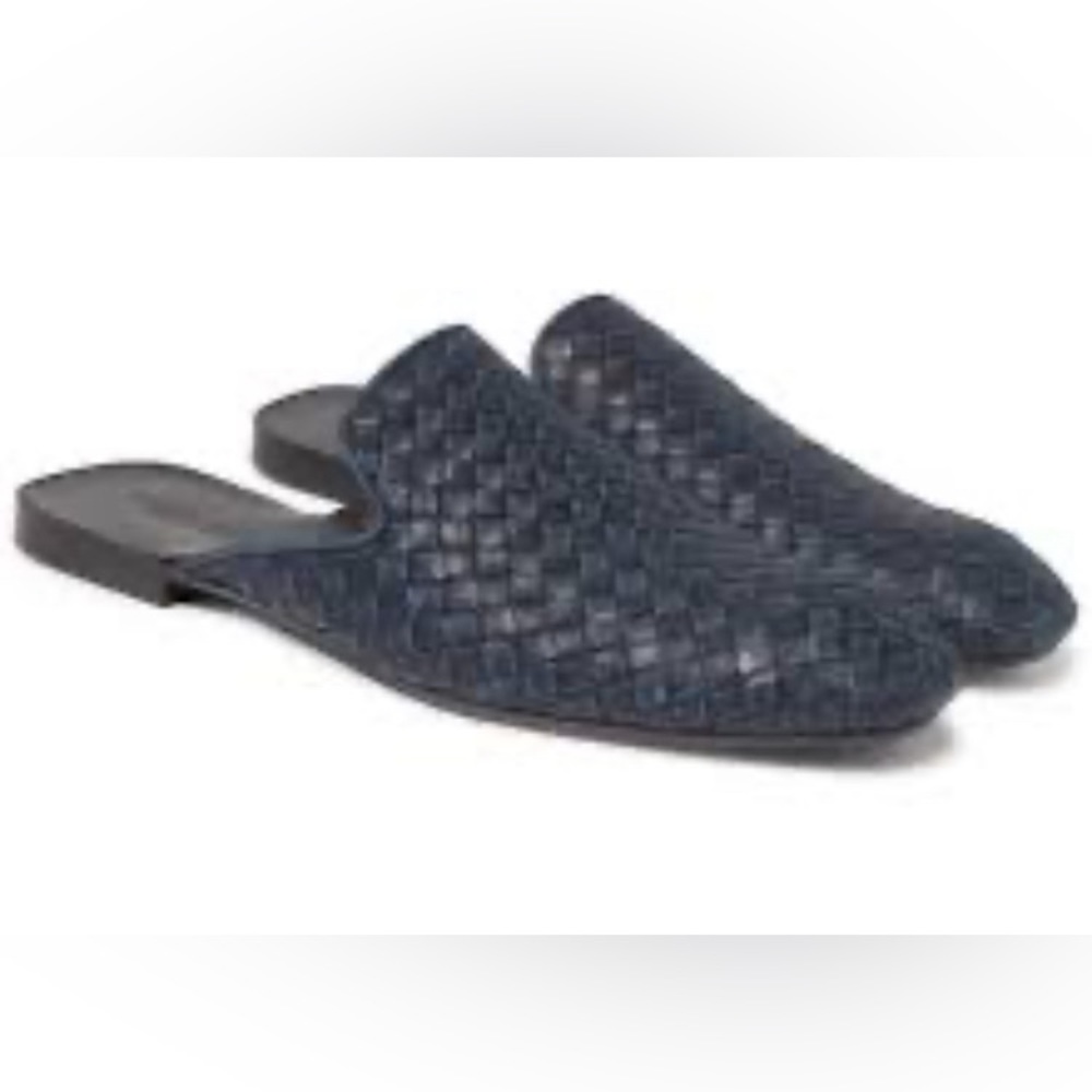 NEW Bottega Veneta Woven Leather UNISEX sz 40.5 classy and chic shoes